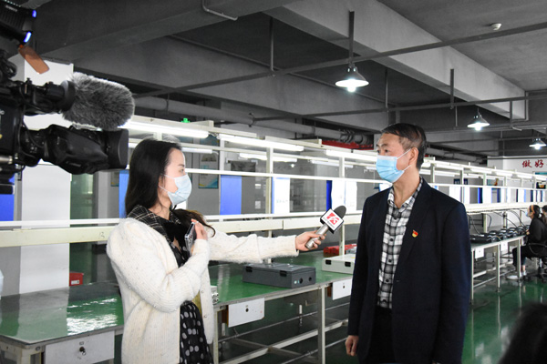 抗疫情 保生产 长沙广播电视台到安博官方网页版_安博（中国）采访
