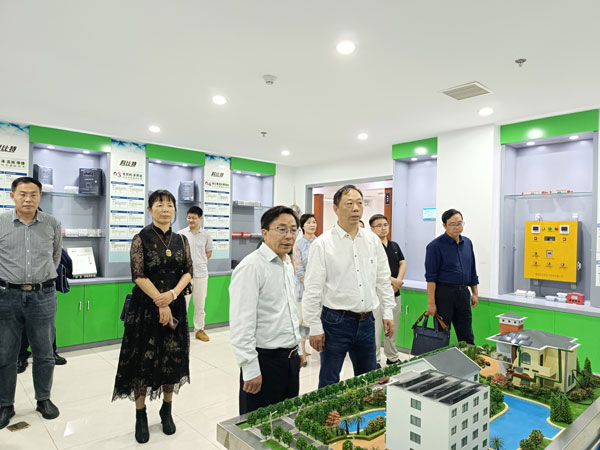 湖南省政协副主席、民建湖南省委会主委赖明勇莅临安博官方网页版_安博（中国）走访调研